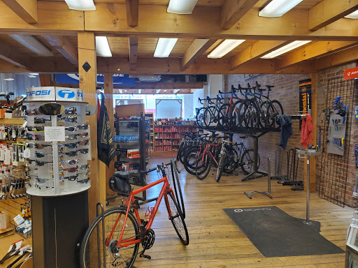 Outdoor Sports Store «Cumberland Transit», reviews and photos, 2807 West End Ave, Nashville, TN 37203, USA