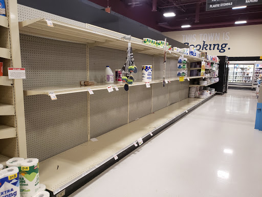 Supermarket «Giant Eagle Supermarket», reviews and photos, 6556 N Ridge Rd, Madison, OH 44057, USA