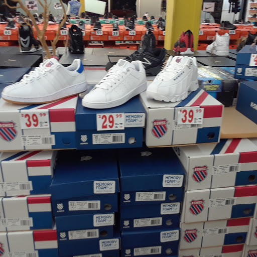 Shoe Store «Shoe City», reviews and photos, 4450 Firestone Blvd, South Gate, CA 90280, USA