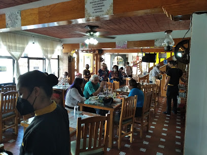 Restaurante Maria Alejandra - Benito Juárez 55, Barrio de San Gaspar, 51907 Ixtapan de la Sal, Méx., Mexico