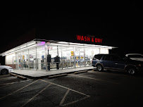 Mesquite Wash & Dry Coin Laundry - Laundromat - Photo 7 - Car repair in Mesquite, TX, Dallas