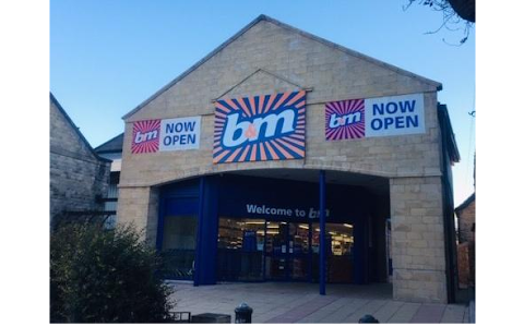 B&M Store image