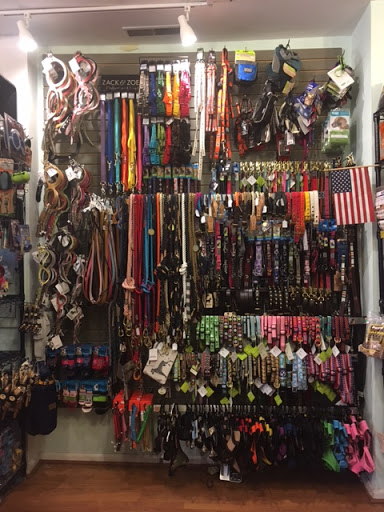 Pet Supply Store «BONeJOUR Pet Supply and Dog Wash», reviews and photos, 53 N 3rd St, Philadelphia, PA 19106, USA