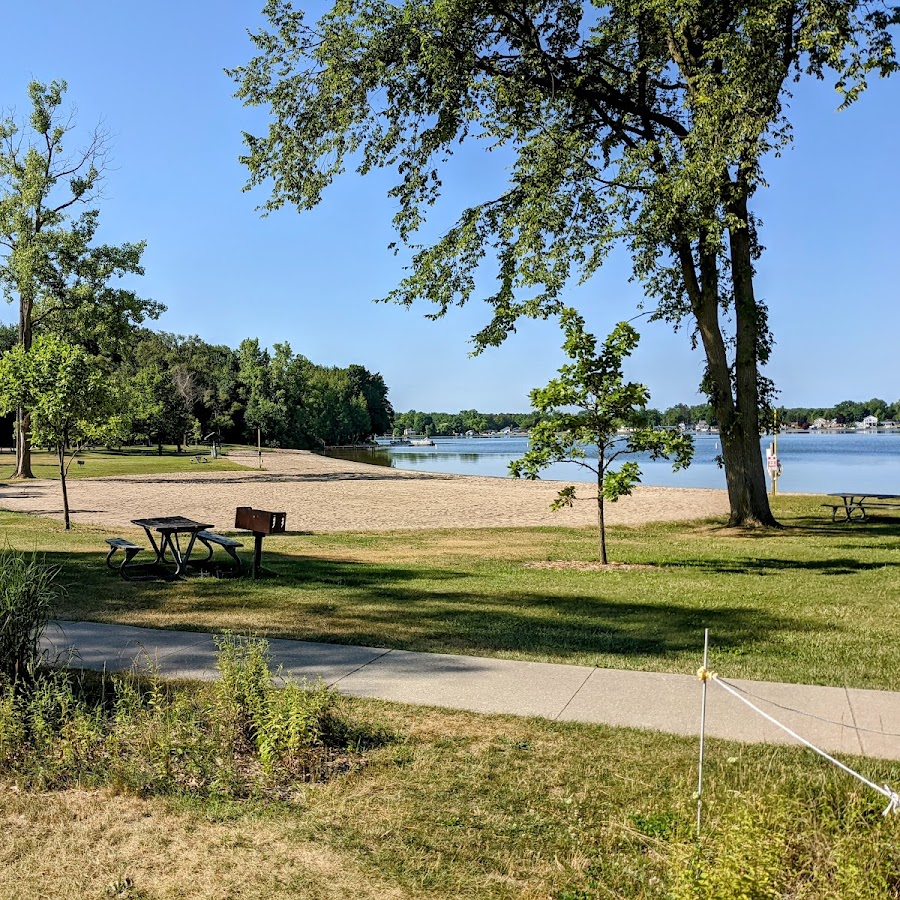 Coldwater Lake Family Park