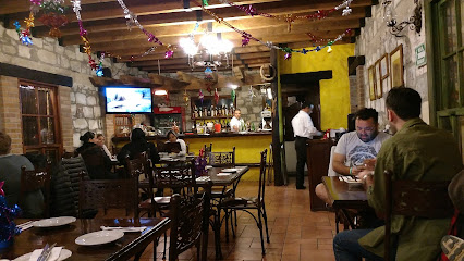 Restaurante Bar la Leyenda - Morelos 323, Zona Centro, 79000 Cd Valles, S.L.P., Mexico
