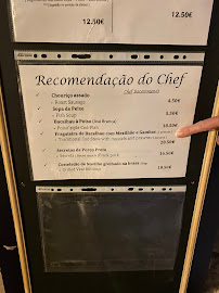 Abrigo do Poiso Restaurant à  menu