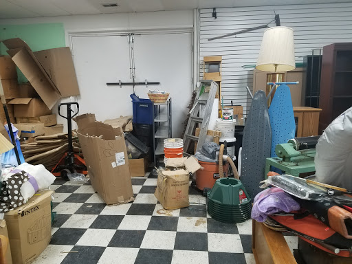 Thrift Store «Sun Rise Thrift Store», reviews and photos, 1880 S Havana St, Aurora, CO 80012, USA