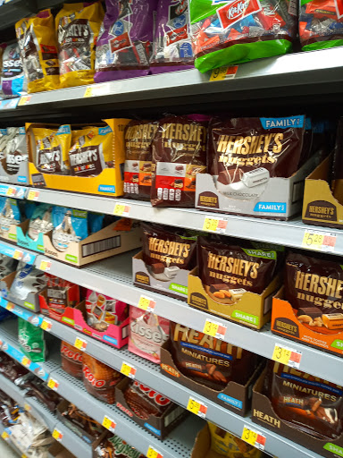 Department Store «Walmart Supercenter», reviews and photos, 1550 Nashville Rd, Franklin, KY 42134, USA