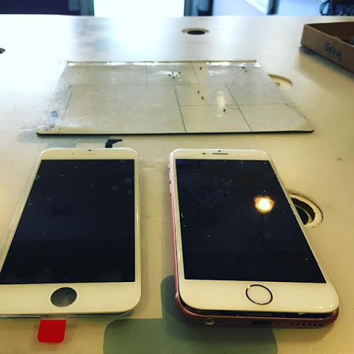 Electronics Repair Shop «iGeeks Cell Phone, Computer and Tablet Repairs», reviews and photos, 3 Lancaster Ave, Ardmore, PA 19003, USA