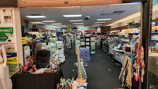 Shopping Mall «County Fair Fashion Mall», reviews and photos, 1264 E Gibson Rd E-500, Woodland, CA 95776, USA