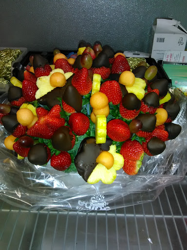 Gift Shop «Edible Arrangements», reviews and photos, 5114 Avenue N, Brooklyn, NY 11234, USA