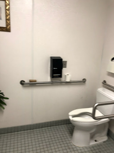 Office Supply Store «Staples», reviews and photos, 9230 Old Keene Mill Rd, Burke, VA 22015, USA