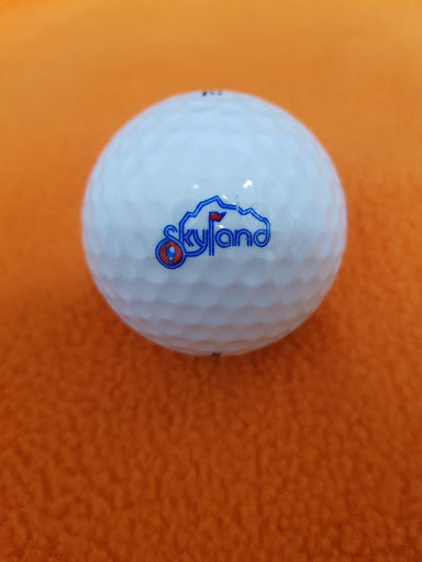 Golf Club «Skyland Golf Course», reviews and photos, 2085 Center Rd, Hinckley, OH 44233, USA