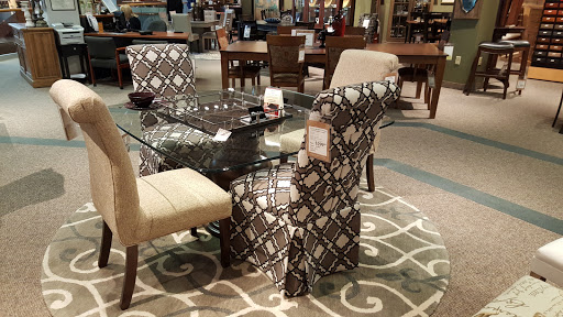 Furniture Store «HOM Furniture», reviews and photos, 4150 Berkshire Ln N, Plymouth, MN 55446, USA