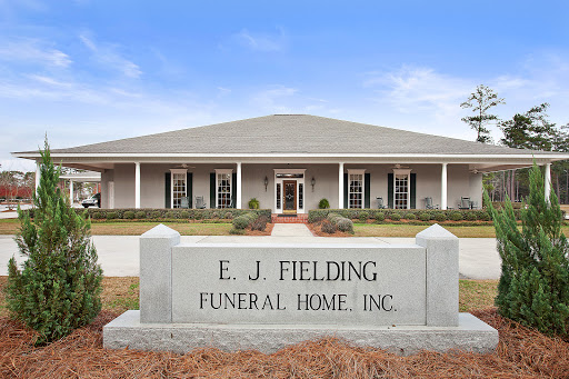 Funeral Home «E J Fielding Funeral Home Inc.», reviews and photos, 2260 W 21st Ave, Covington, LA 70433, USA