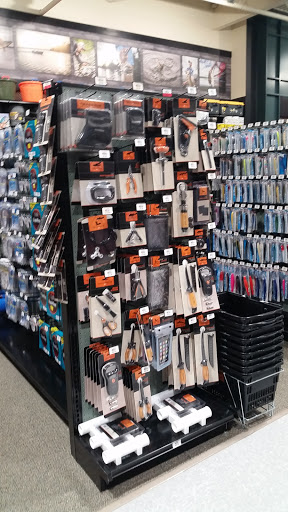 Outdoor Sports Store «Field & Stream», reviews and photos, 870 Walt Whitman Rd Ste B, Melville, NY 11747, USA
