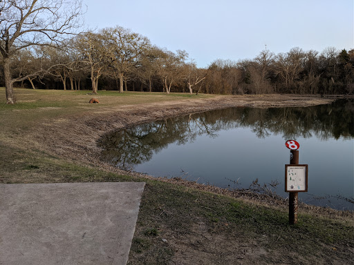 Disc Golf Course «Lester Lorch Park - Beaver Disc Golf Course», reviews and photos, 1823 Texas Plume Rd, Cedar Hill, TX 75104, USA