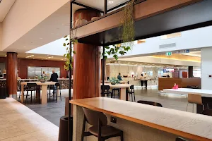 Qantas Domestic Business Lounge Brisbane image