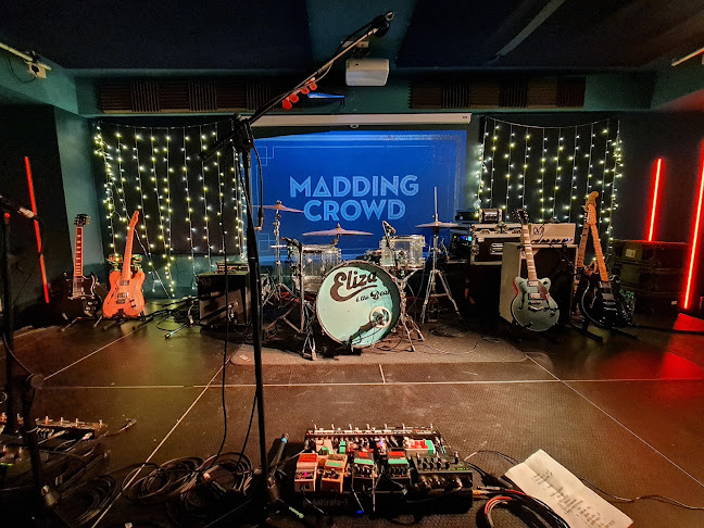 Reviews of Madding Crowd in Bournemouth - Night club