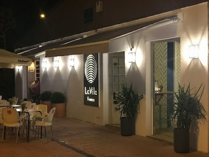 Restaurante LaVilla Franca - C. Valle de Esteribar, 2, Local 60, 28692 Villanueva de la Cañada, Madrid, Spain