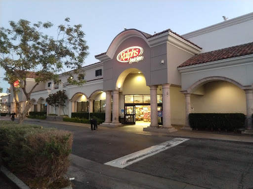 Shopping Mall «Waterside, Marina Del Rey», reviews and photos, 4700 Admiralty Way, Marina Del Rey, CA 90292, USA