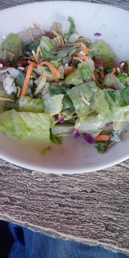 Shopping Mall «Seminole Square Shopping Center», reviews and photos, 200 Zan Rd, Charlottesville, VA 22901, USA