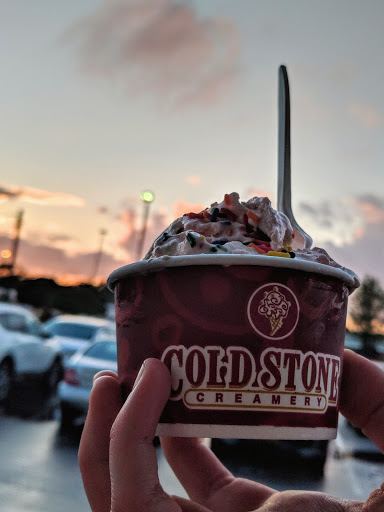 Ice Cream Shop «Cold Stone Creamery», reviews and photos, 28 Backus Ave, Danbury, CT 06810, USA