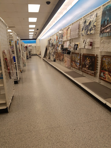 Clothing Store «Ross Dress for Less», reviews and photos, 1125 Woodruff Rd, Greenville, SC 29607, USA