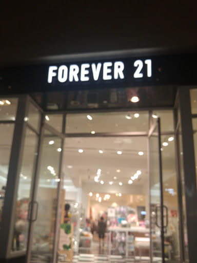 Clothing Store «Forever 21», reviews and photos, 757 Spectrum Center Dr, Irvine, CA 92618, USA