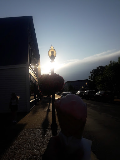 Ice Cream Shop «C&C Frozen Treats», reviews and photos, 409 E Main St, Front Royal, VA 22630, USA