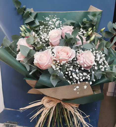 Flower arrangement courses Swansea