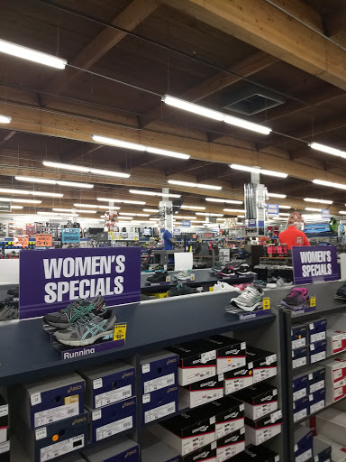 Sporting Goods Store «Big 5 Sporting Goods», reviews and photos, 5725 E Sprague Ave, Spokane, WA 99212, USA