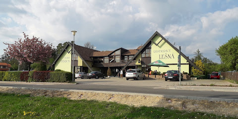 Restaurace a penzion Lešná