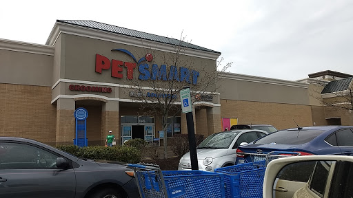 Pet Supply Store «PetSmart», reviews and photos, 1945 Pavilion Way, Lexington, KY 40509, USA