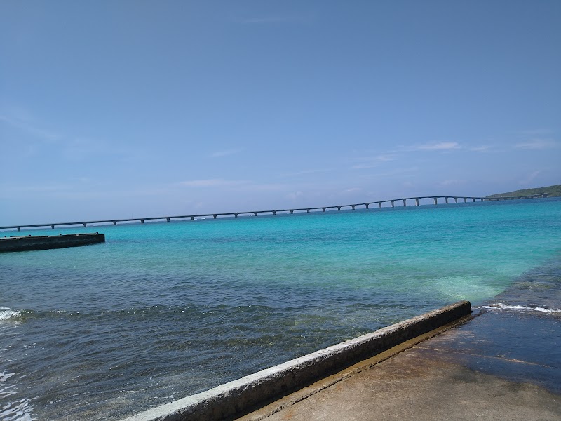 与那覇前浜港