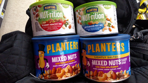 Discount Store «Dollar General», reviews and photos, 996 E Army Trail Rd, Carol Stream, IL 60188, USA