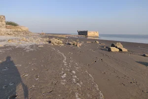 Dhuvaran beach image