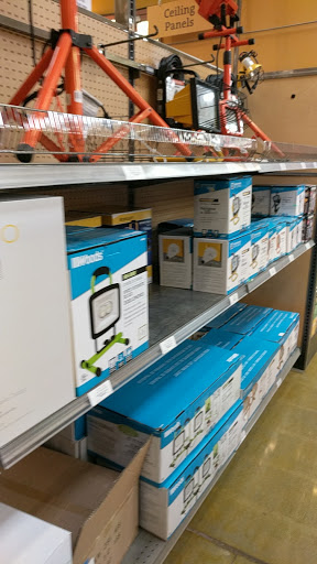 Shopping Mall «Clayton Valley Shopping Center», reviews and photos, 5424 Ygnacio Valley Rd, Concord, CA 94521, USA