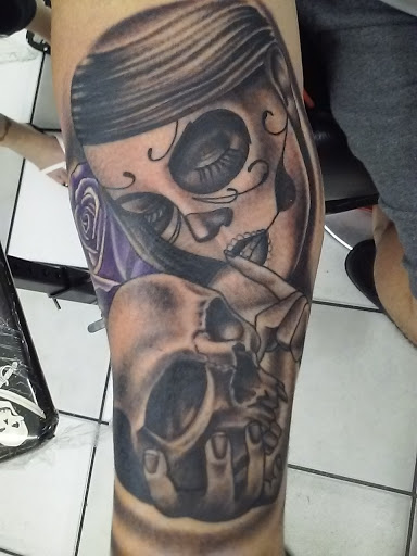 Tattoo Shop «Ft Myers Beach Tattoo Studios», reviews and photos, 1901 Estero Blvd, Fort Myers Beach, FL 33931, USA