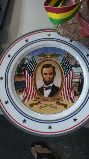 Golf Course «Warren Valley Banquet Ctr», reviews and photos, 26116 W Warren St, Dearborn Heights, MI 48127, USA