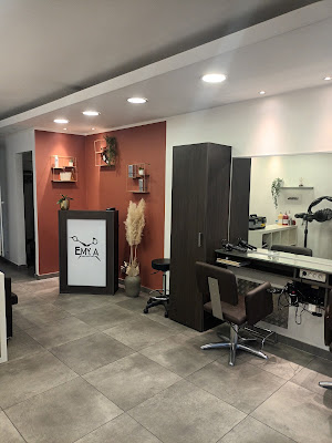 Emy.A Maître Artisan Coiffeur à Salon-de-Provence
