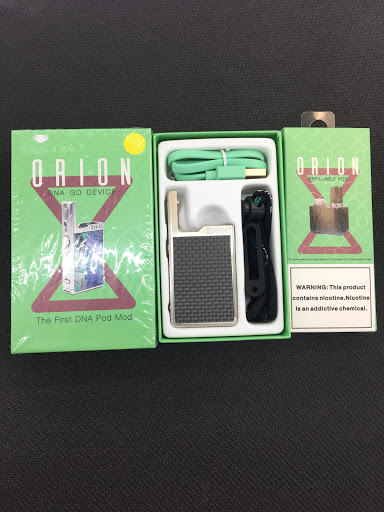 Tobacco Shop «Franklin Smoke Shop», reviews and photos, 24 East Central Street, Franklin, MA 02038, USA