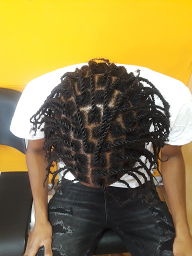 Beauty Salon «J J Hair & Nail Salon Inc», reviews and photos, 4071 NW 34th St, Lauderdale Lakes, FL 33319, USA