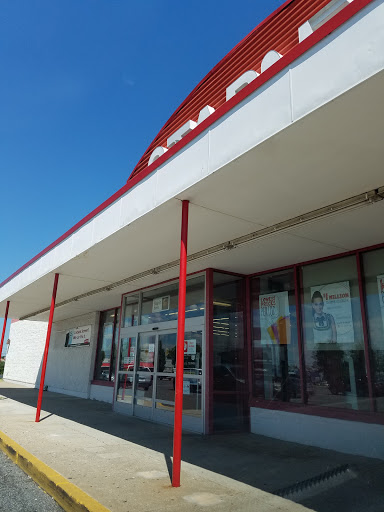 Office Supply Store «Staples», reviews and photos, 7929 Eastern Ave, Baltimore, MD 21224, USA