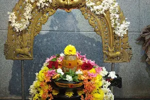 Sri Koodali Shringeri Shankaracharya Mahasamsthanam image