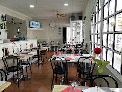 La Finestreta Restaurant - Carrer de Pau Casals, 24, 43850 Cambrils, Tarragona, Spain
