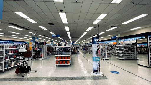 Clothing Store «Ross Dress for Less», reviews and photos, 7886 Dublin Blvd, Dublin, CA 94568, USA