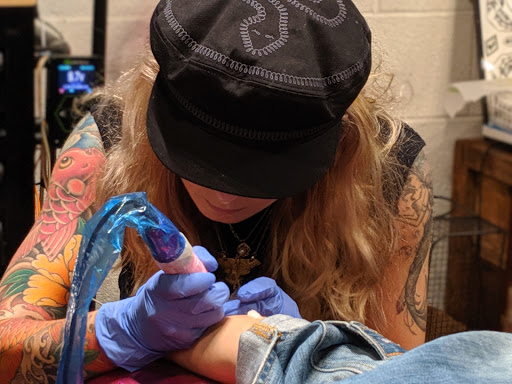 Body Piercing Shop «Bone Deep Tattoos», reviews and photos, 2545 Ventura Blvd, Camarillo, CA 93010, USA