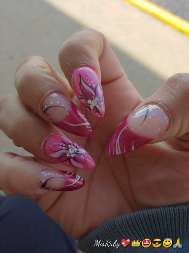 Beauty Salon «Jenny T Hair & Nail Salon», reviews and photos, 400 John F Kennedy Way # 80, Willingboro, NJ 08046, USA