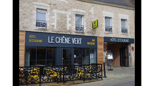 hôtels Logis Hôtel le Chêne Vert Savenay